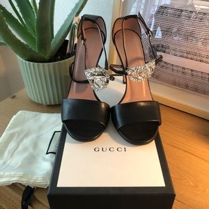 Gucci black leather crystal logo ankle strap heels formal wear size 8.5
